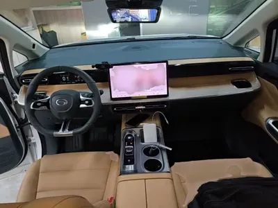 GAC Motor 传祺E8 PHEV 2024, 23600 км, за 145000 CNY - фото 10