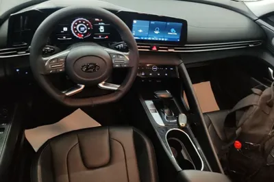 Hyundai Elantra 2021, 31000 км, за 69000.62 CNY