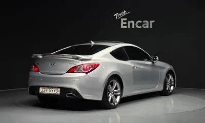 Hyundai Genesis 2011, 113312 км, за 3800000 KRW