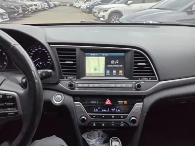 Hyundai Avante 2016, 84114 км, за 7990000 KRW - фото 9