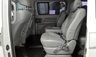 Hyundai Starex 2018, 149228 км, за 12500000 KRW - фото 12