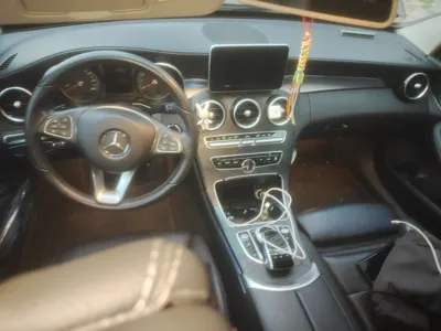 Mercedes-Benz C-Class 2018, 85000 км, за 90433.39 CNY - фото 10
