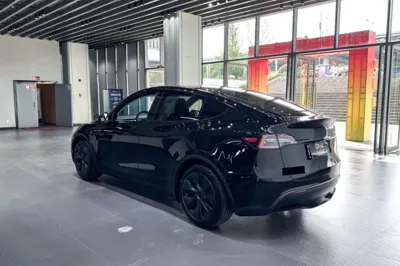 Tesla Model Y 2023, 46300 км, за 215923.9 CNY - фото 17