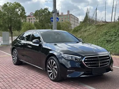 Mercedes-Benz E-Class 2025, 17000 км, за 328000 CNY