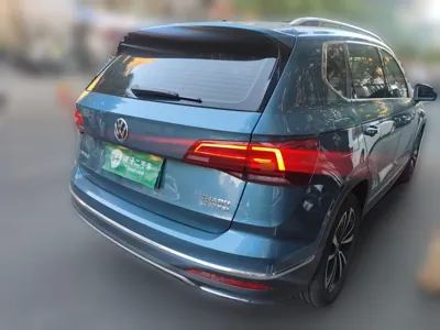 Volkswagen Tharu 2019, 97200 км, за 79135.16 CNY
