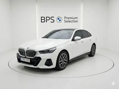 BMW 5-Series · 2025 год