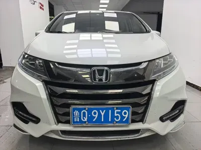 Honda Odyssey 2021, 90000 км, за 108800 CNY