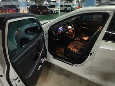 Toyota Camry 2016, 100800 км, за 73200.53 CNY - фото 13
