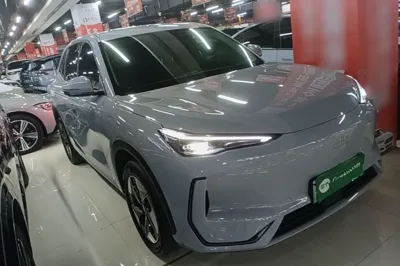 Geely Galaxy E5 2024, 39600 км, за 91242.34 CNY - фото 3