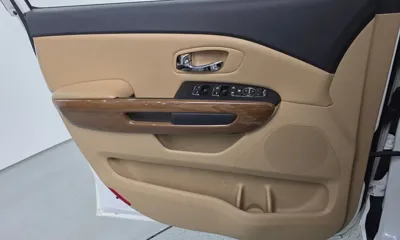 Kia Canival 2016, 124224 км, за 11990000 KRW - фото 24