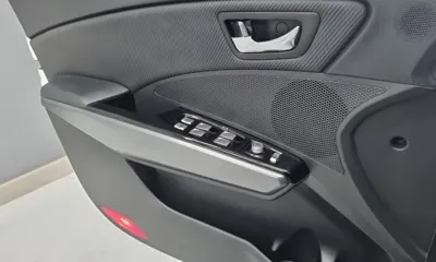 KG_Mobility_Ssangyong TIBOLI 2018, 94000 км, за 8500000 KRW - фото 17
