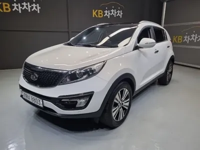 Kia Sportage · 2015 год