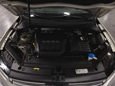 Volkswagen Tiguan L 2022, 93300 км, за 87899 CNY - фото 6