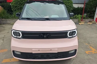 Wuling Hongguang MINIEV 2021, 15100 км, за 37837.5 CNY
