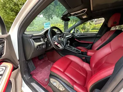 Porsche Macan 2017, 90000 км, за 132800 CNY - фото 12