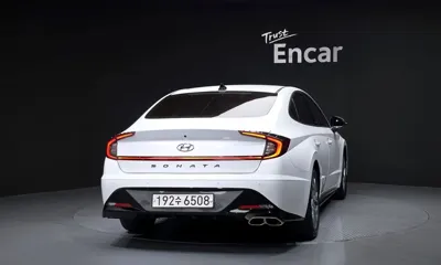 Hyundai Sonata 2020, 106619 км, за 12990000 KRW