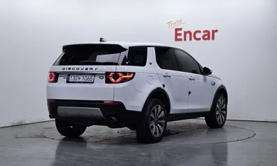 Land Rover Discovery Sport 2017, 100726 км, за 11000000 KRW