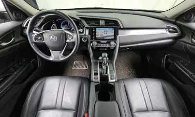 Honda Civic 2017, 91464 км, за 12500000 KRW - фото 7