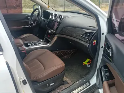 BYD Tang New Energy 2018, 143000 км, за 30900 CNY - фото 8