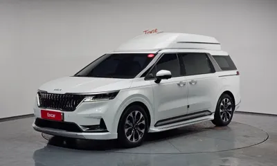 Kia Canival · 2023 год