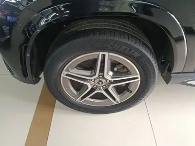 Mercedes-Benz 奔驰GLE(进口) 2021, 42000 км, за 400900 CNY - фото 23