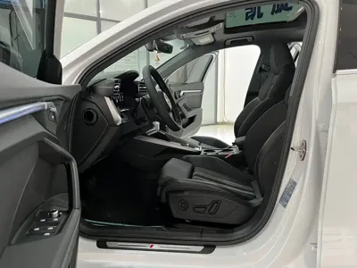Audi A3 2024, 24000 км, за 133000 CNY - фото 8