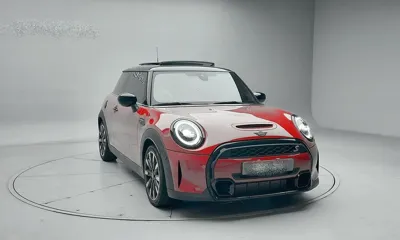 MINI Cooper · 2023 год