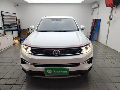 Changan CS35PLUS 2019, 102100 км, за 30099 CNY