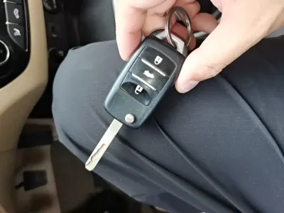 Changan Eado 2017, 41800 км, за 20099 CNY - фото 9