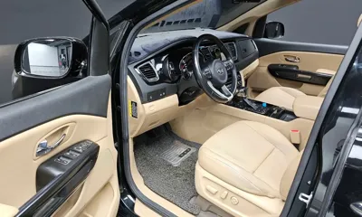 Kia Canival 2017, 129825 км, за 10700000 KRW - фото 12