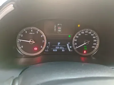 Honda UR-V 2025, 9000 км, за 188800 CNY - фото 5