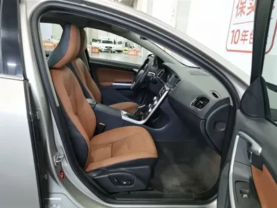 Volvo S60 2014, 98300 км, за 29900 CNY - фото 23