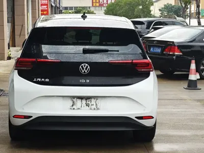 Volkswagen ID.3 2025, 30000 км, за 87800 CNY - фото 9