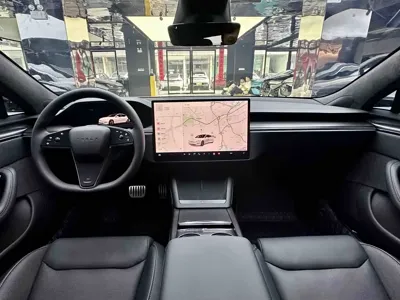 Tesla Model S 2023, 30000 км, за 569800 CNY - фото 9