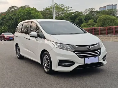 Honda Odyssey 2018, 150000 км, за 79800 CNY - фото 3