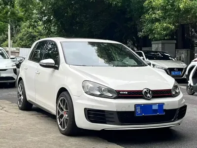 Volkswagen Golf GTI 2010, 130000 км, за 29800 CNY