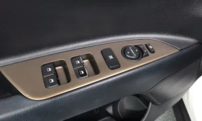 Kia Stonic 2018, 68270 км, за 10800000 KRW - фото 27