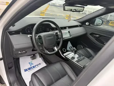 Land Rover Evoque 2019, 90000 км, за 106000 CNY