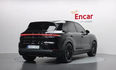 Porsche Cayenne 2024, 27718 км, за 132000000 KRW