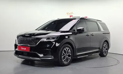 Kia Canival · 2023 год