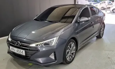 Hyundai Avante 2019, 99421 км, за 12500000 KRW - фото 1