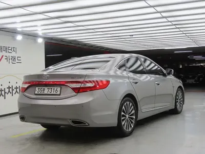 Hyundai Grandeur 2014, 175034 км, за 4300000 KRW