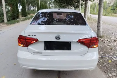Volkswagen Jetta 2017, 100200 км, за 36844.99 CNY - фото 5