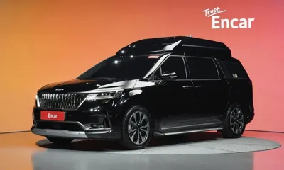 Kia Canival · 2023 год