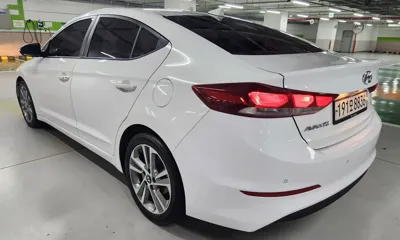 Hyundai Avante 2018, 83844 км, за 10500000 KRW - фото 5