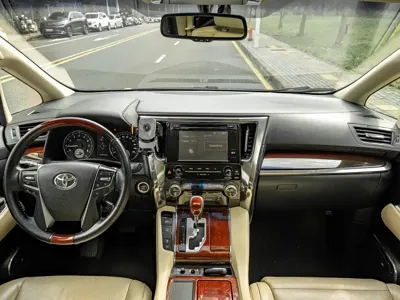 Toyota Alphard 2015, 110000 км, за 288000 CNY - фото 8