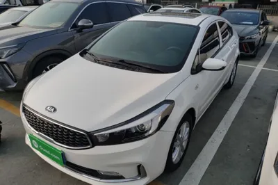Kia K3 · 2016 год