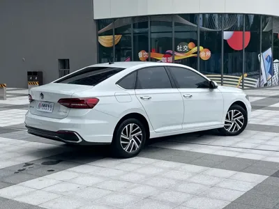 Volkswagen Lavida 2023, 17000 км, за 81800 CNY - фото 3