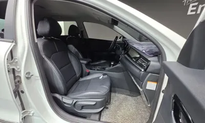 Kia Niro 2021, 99842 км, за 20600000 KRW - фото 10