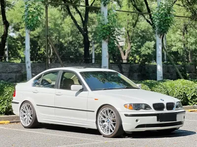 BMW 3 Series 2003, 190000 км, за 63800 CNY